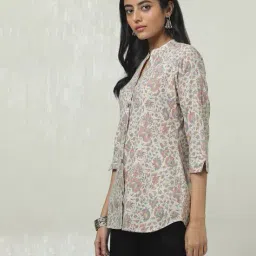soch Women Floral Print Straight Tunic image 2
