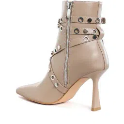 london rag Women Ankle-Length Boots with Faux Leather Upper image 2