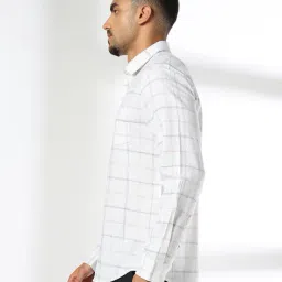 netplay Men Checked Slim Fit Shirt with Patch Pocket image 2