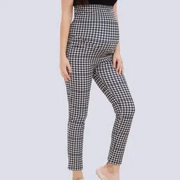 mom for sure by ketki dalal Houndstooth Print Slim Fit Pants image 2