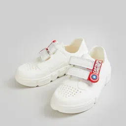 max Boys Regular Fit Sneakers image 2