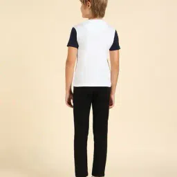 u.s. polo assn. Boys Crew- Neck T-shirt image 2