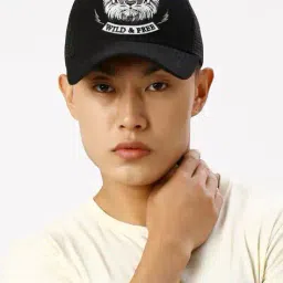 balenzia Men Embroidery Cap image 2