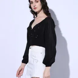 outryt by azorte V-Neck Full Sleeves Crop Top image 2