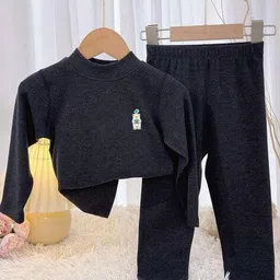 little surprise box Solid Thermal Vest image 2