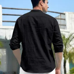 folgen Men Regukar Fit Aztec Print Short Kurta image 2