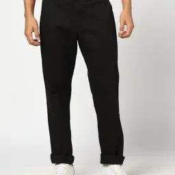 gap Men Slim Fit Mid-Rise Pants image 2