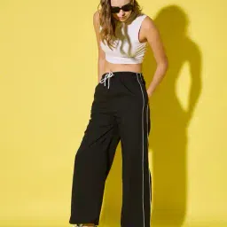 buynewtrend Women Straight Jogger Pants image 2