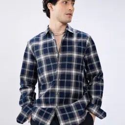 vastrado Men Checked Slim Fit Shirt with Spread Collar image 2