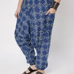 9rasa Women Printed Curve Size Cowl Salwar  image 2