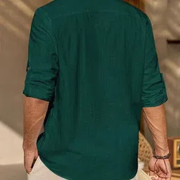 finivo Men Regular Fit Kurta with Mandarin-Collar image 2