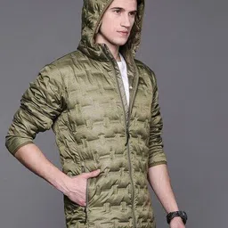 columbia Men Delta Ridge Hiking & Trekking Down Jacket image 2