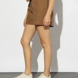 proearth by azorte Women Linen Blend Tie-Up Shorts image 2