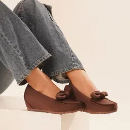 froh feet Women Loafers with Bow Accent image 2