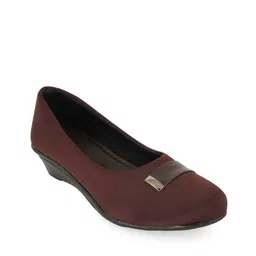 mijas Women Round-Toe Slip-On Wedges image 2