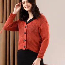 kotty Women V Neck Pullover image 2