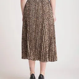 xqsee Women Leopard Print High-Rise Flared Skirt image 2