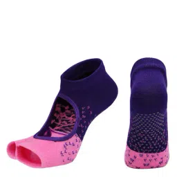 athline Women Pack of 2 Ankle-Length Thumb Socks image 2