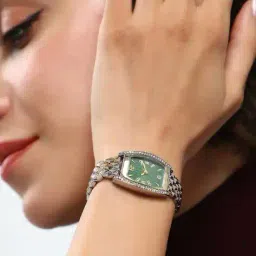 haute sauce Women Square-Dial Analogue Watch image 2