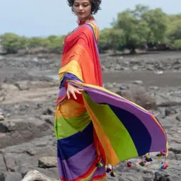 suta Women Cotton Woven Saree image 2