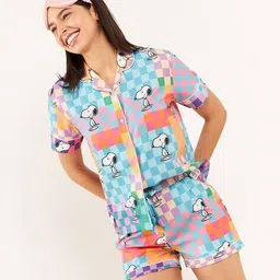 sweet dreams Women Animal Printed Cuban Collar T-shirt & Shorts Set image 2