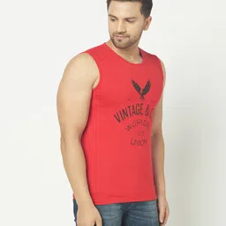 glito Typography Print Vest image 3