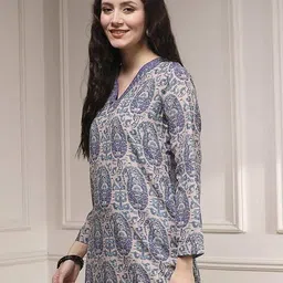 biba Women Paisley Print Straight Kurti image 3