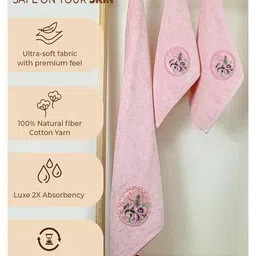 rangoli Pack of 3 Embroidered Bath Towel image 3