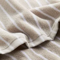 h&m Unisex Striped Bath Towel image 3