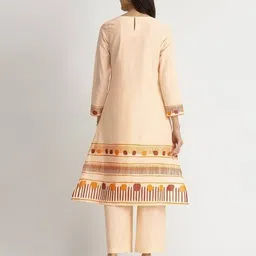 pink fort Women Geometric Suit Set image 3