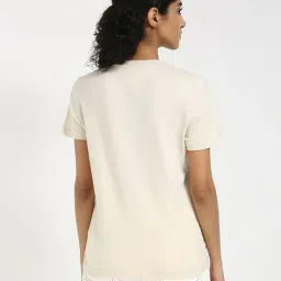 tommy hilfiger Women TJ Bubble Regular Fit Crew-Neck T-Shirt image 3