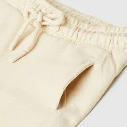 max Boys Regular Fit Mid Rise Shorts image 3