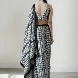 griva designer Women Printed Chinon Saree image 3