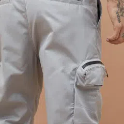 bossini Men Mid-Rise Straight Fit Cargo Jogger Pants image 3