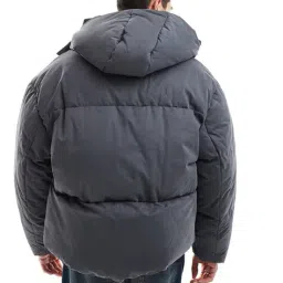 asos design Oversized Hooded Puffer Jacket with Seam Detail image 3