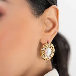 zaisha Women 18K Gold-Plated Old Money Pearl Earrings image 3