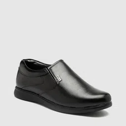 action Men Slip-On Shoes with Stitch Detail image 3