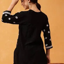 opive fashion hub Women Embroidered Straight Kurta image 3