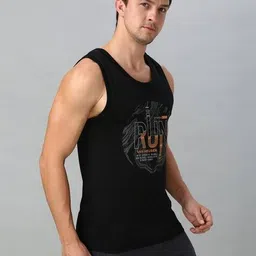 van heusen Men Graphic Print Sleeveless Vest image 3