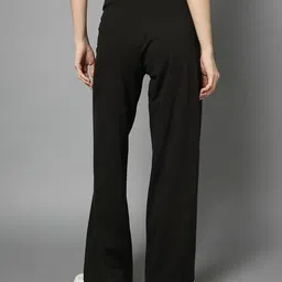 puma ESS No 1 Logo 3/4 Leggings image 3