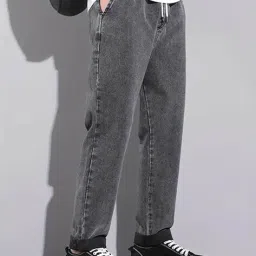 poshax Men Lightly Washed Relaxed Fit Jeans image 3