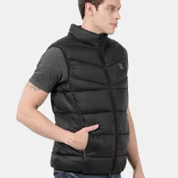 t-base Quilted Zip-Front Gillet image 3