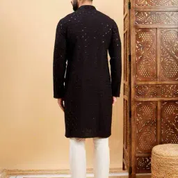 swagg india Men Embellished Regular Fit Kurta image 3