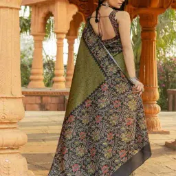 ri-wah Women Floral Print Saree with Contrast Border image 3