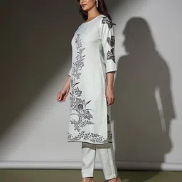 nyrika Women Floral Print Kurta Suit Set image 3