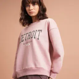 tokyo talkies Women Typographic Print Oversized Fit Sweatshirt image 3