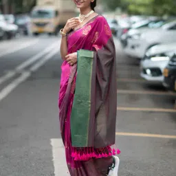 suta Women Ikat Cotton Saree  image 3