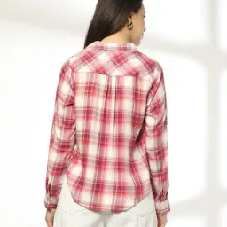 dnmx Women Checks Relaxed Fit Shirts image 3