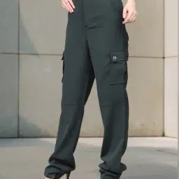 Shein Full Length Relaxed Fit Cargo Pants With Pockets image 3