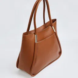 max Women Western Tote Bag image 3